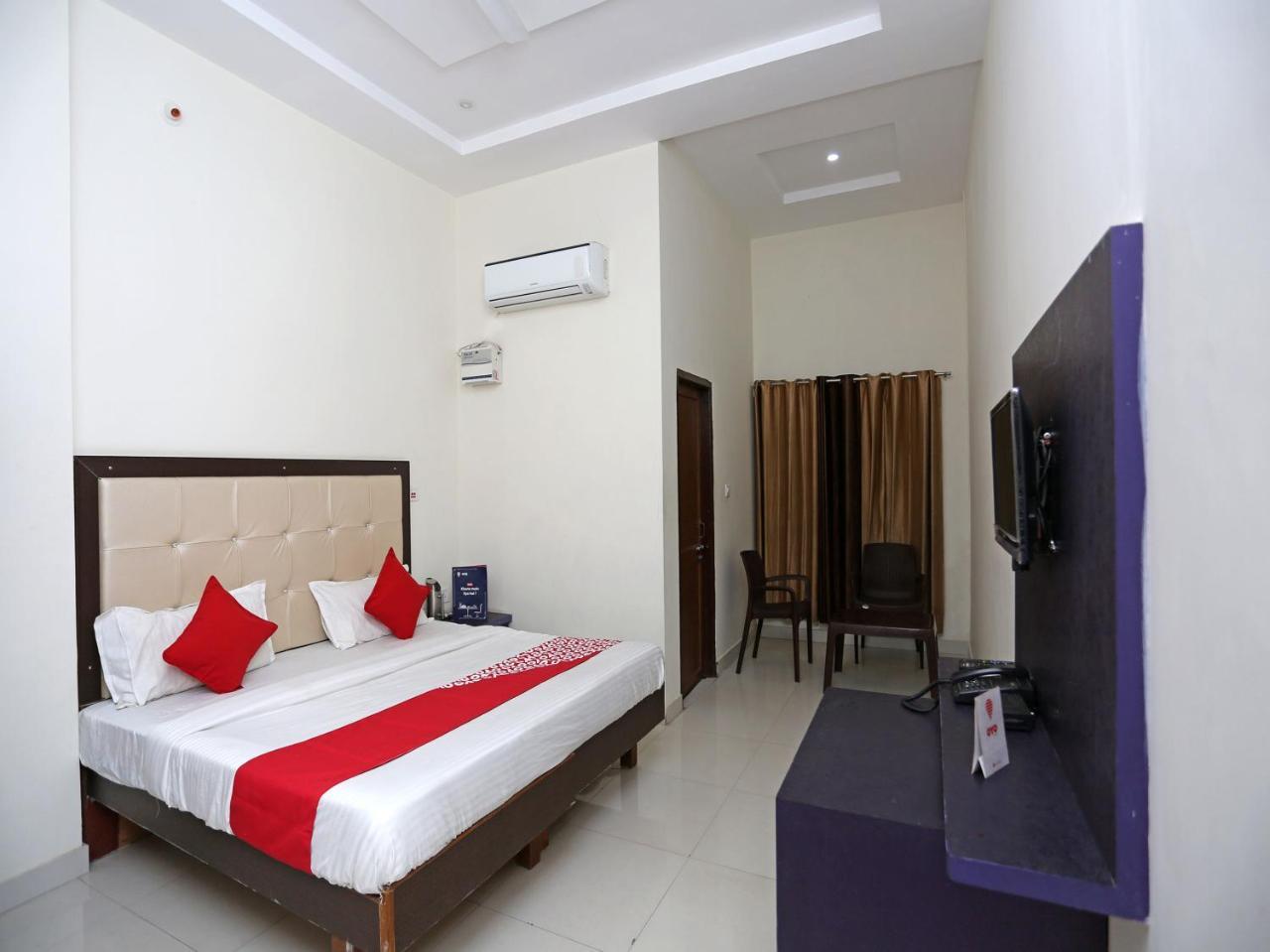 Hotel Namo Palace Kota  Ngoại thất bức ảnh
